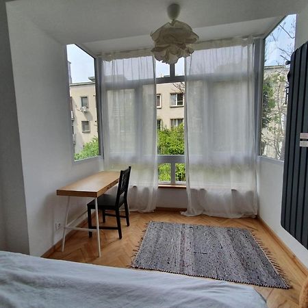 Spacious And Quiet 1Br Apartment In Floreasca บูคาเรสต์ ภายนอก รูปภาพ