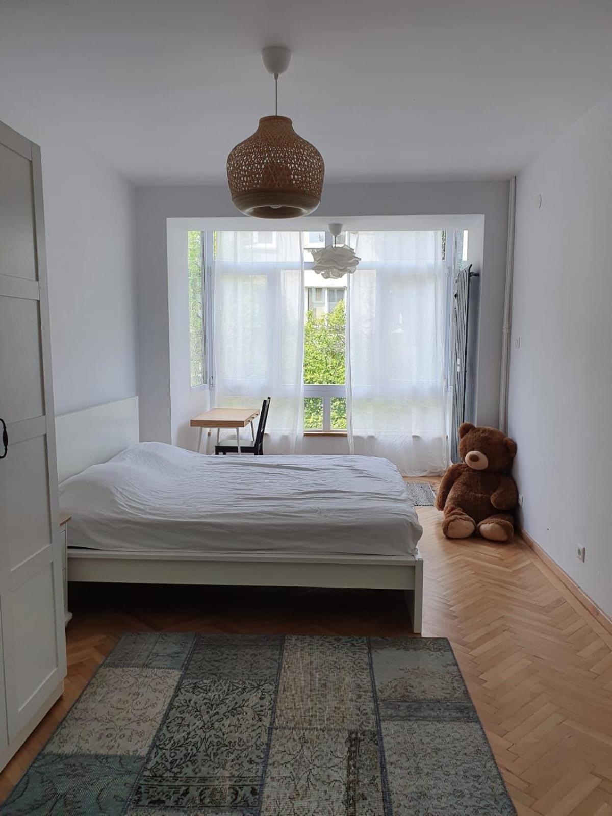 Spacious And Quiet 1Br Apartment In Floreasca บูคาเรสต์ ภายนอก รูปภาพ